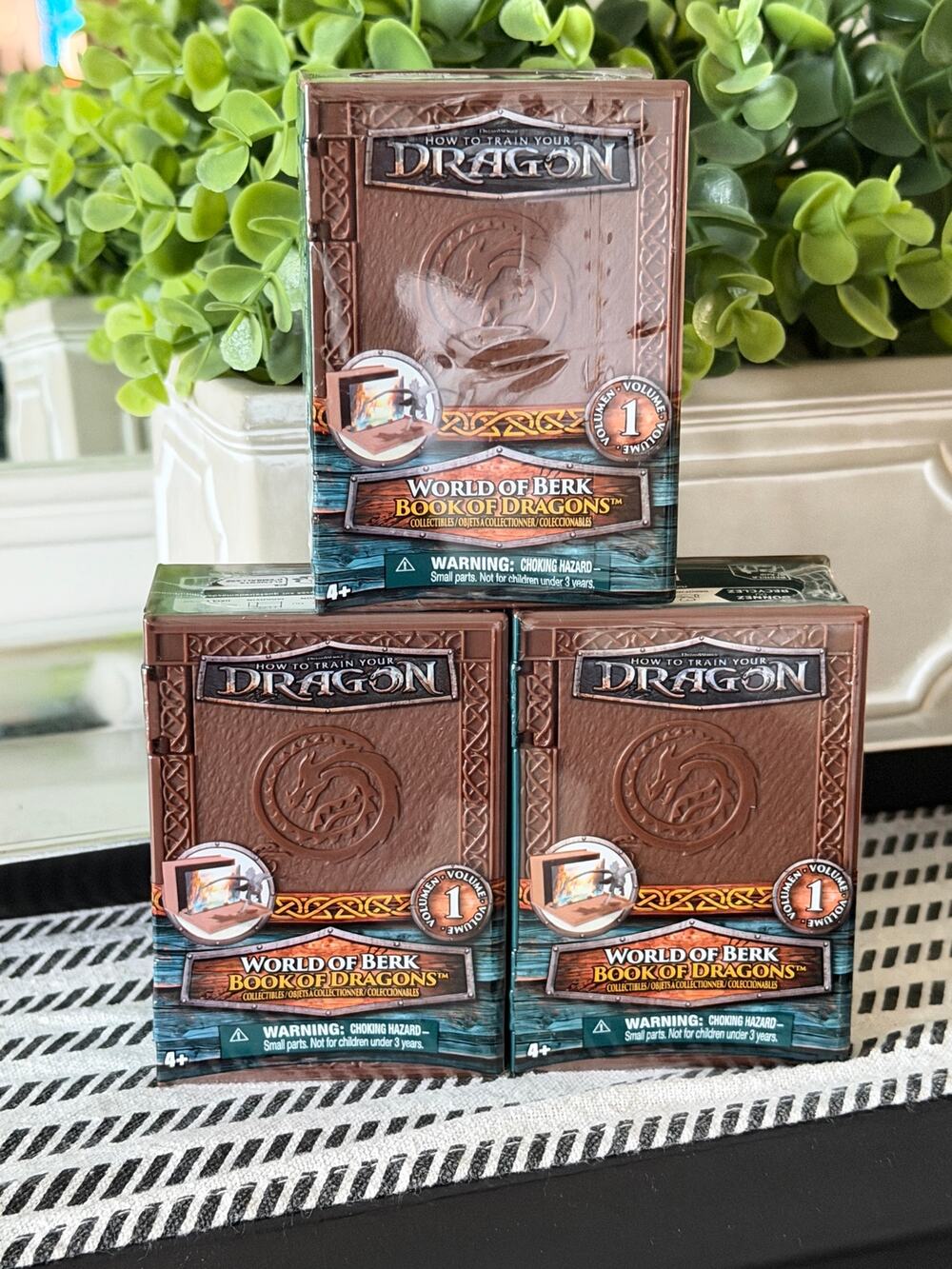 How To Train Your Dragon Book of Dragons Volume 1 Blind Box Lot of 3 Fact.Sealed